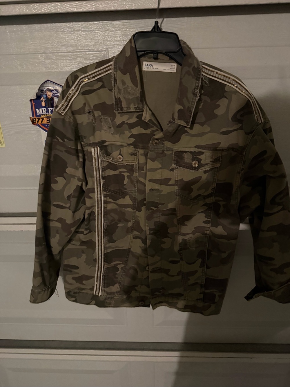 Zara Camouflage Military Jacket with a sparkle stripe med/large